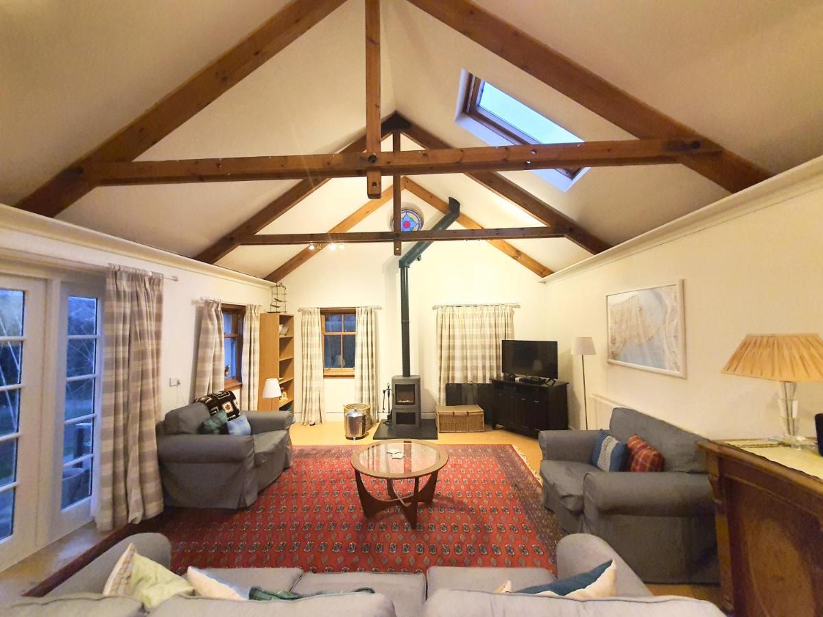 Edinburgh 2-Bedroom Cottage With Parking - Ground Floor エクステリア 写真